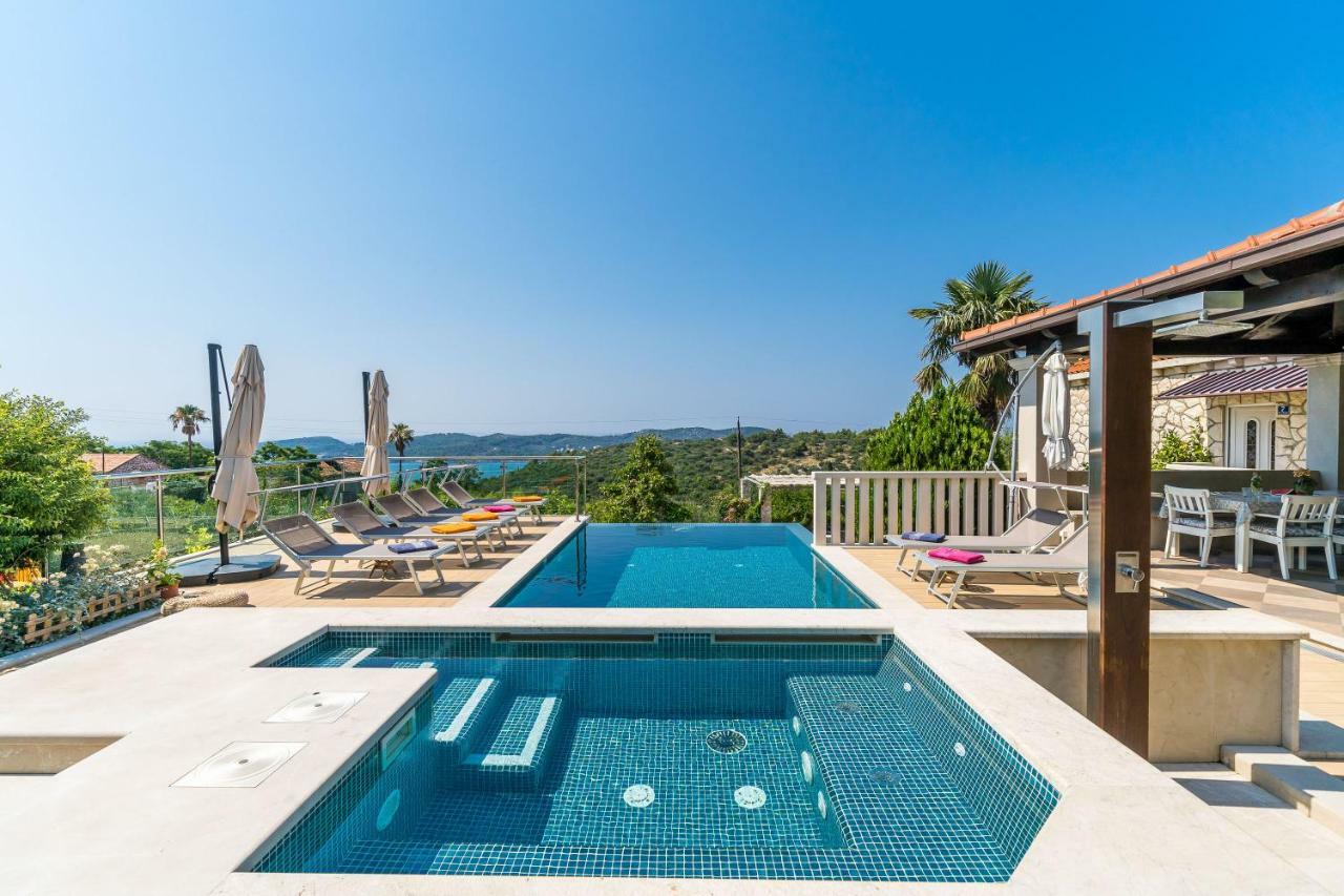Villa La Vagabonda أوراساك المظهر الخارجي الصورة