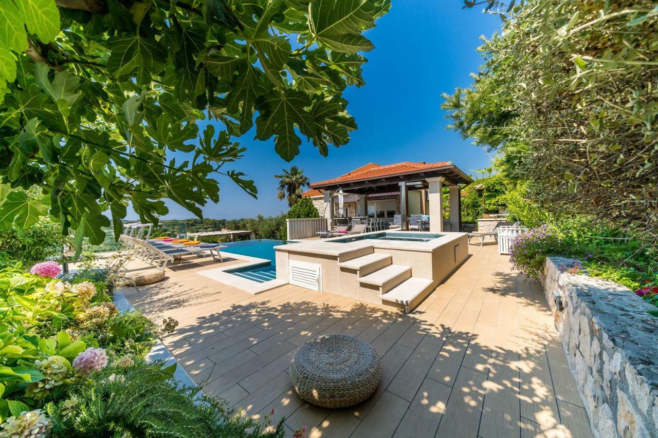 Villa La Vagabonda أوراساك المظهر الخارجي الصورة